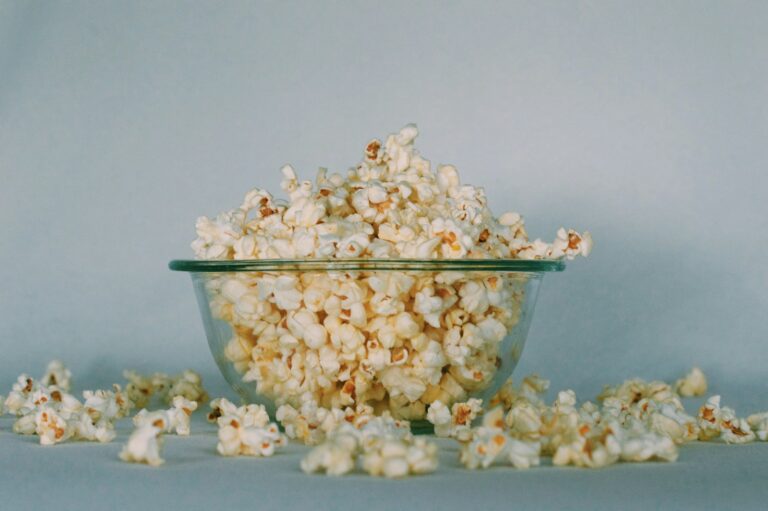 Bowl popcorn remote