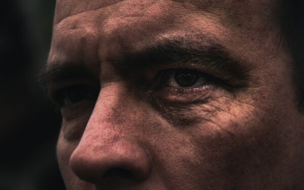 How drama actors create emotional impact on film without saying a word