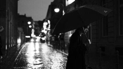 How film noir reshaped crime movies and why its shadow is still on screen today