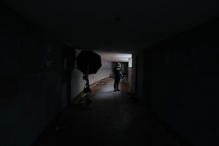 Actor horror scene