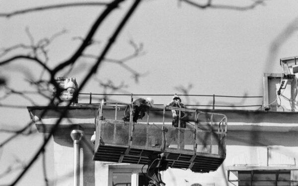 How early documentary pioneers taught cinema to chase the real world