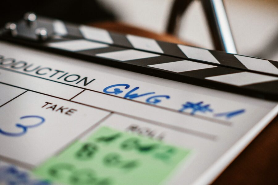 Film set screenwriter