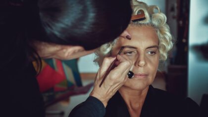 How movie makeup tricks your brain: practical facts that make every scene more fun to watch