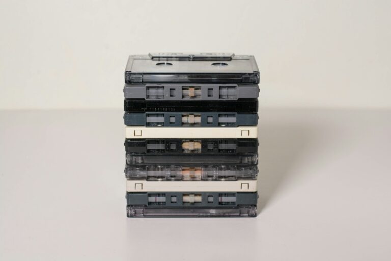 Stack vhs tapes